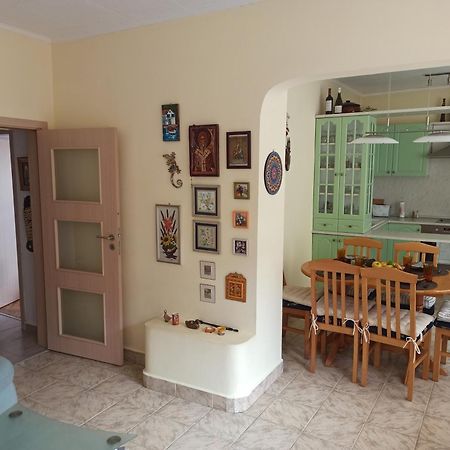 Apartment Maddie Teteven Exteriér fotografie